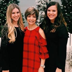 Meet your Posher, Adele